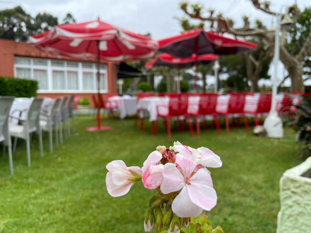 Hostal Restaurante Luz De Luna Villanueva De Arosa Ngoại thất bức ảnh